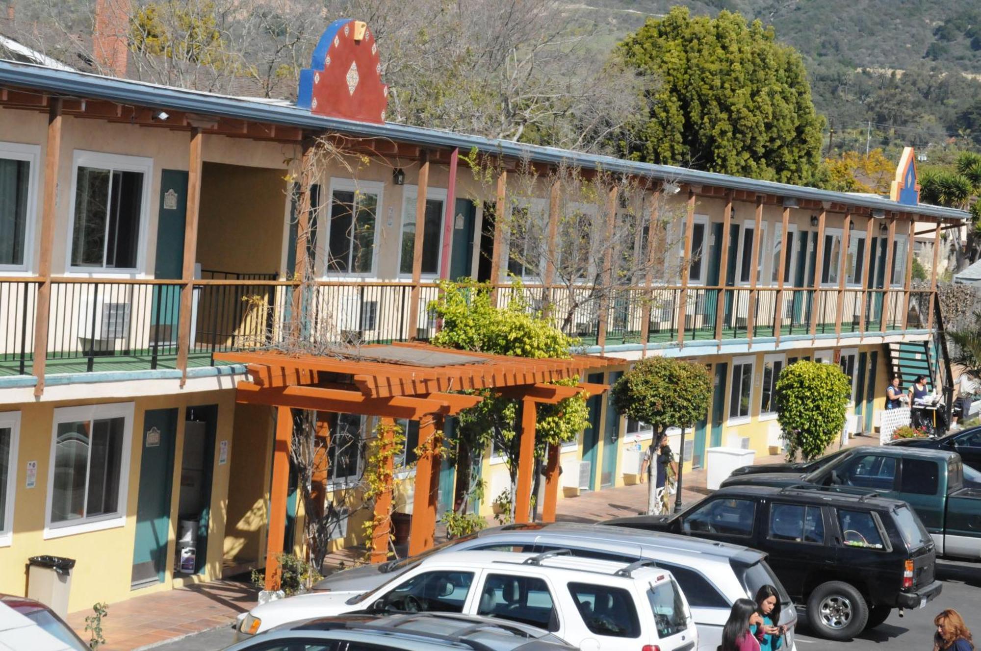 Sandyland Reef Inn Carpinteria Exterior photo