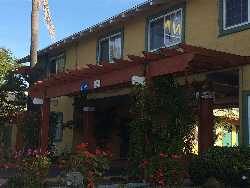 Sandyland Reef Inn Carpinteria Exterior photo