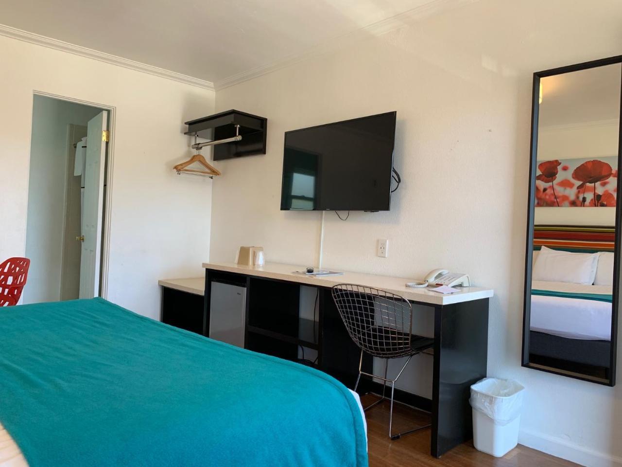 Sandyland Reef Inn Carpinteria Exterior photo